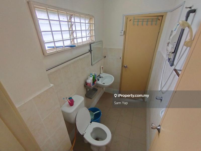 Rumah Berangkai 2 Tingkat untuk Dijual di Taman Kajang Perdana, Kajang oleh Sam Yap - iProperty.com.my