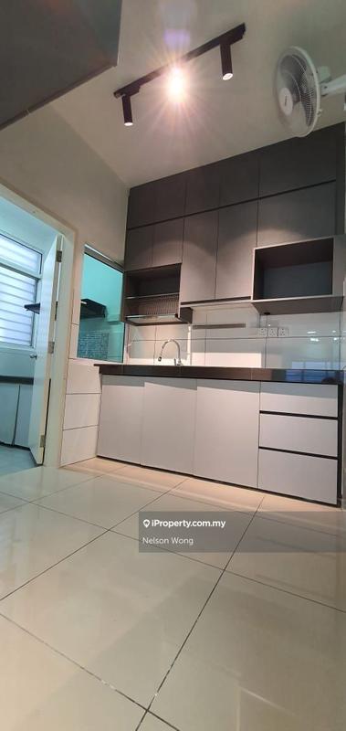 For Rent - The Holmes 1