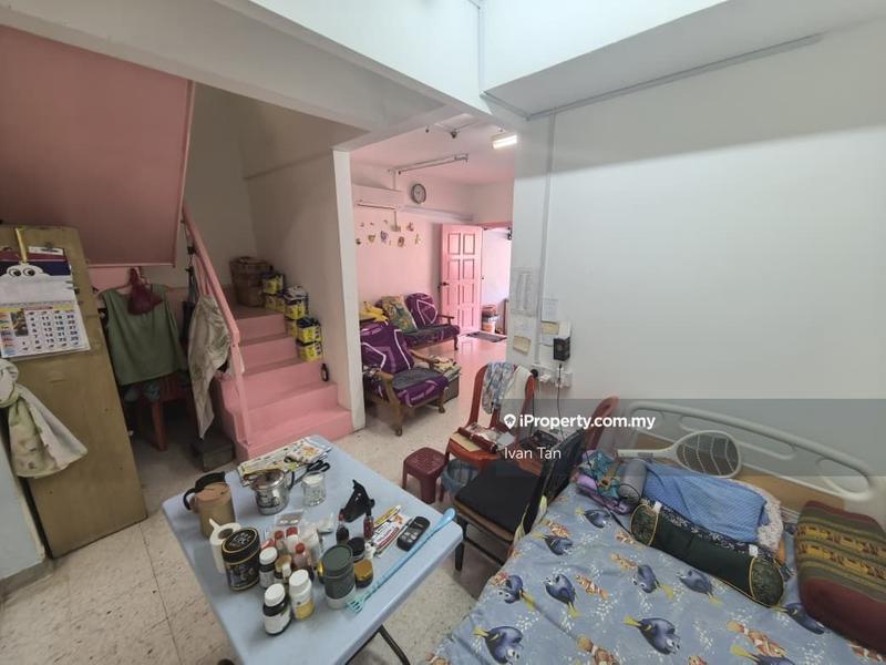 Rumah Teres 3-Tingkat untuk Dijual di Taman Bukit Intan, Sri Petaling oleh Ivan Tan - iProperty.com.my