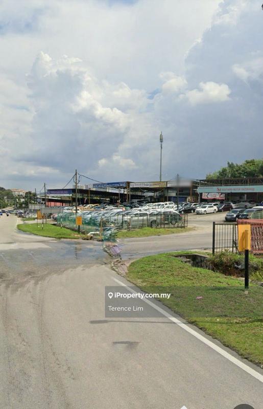 For Sale - Molek @ Commercial Plot with Sided Showroom