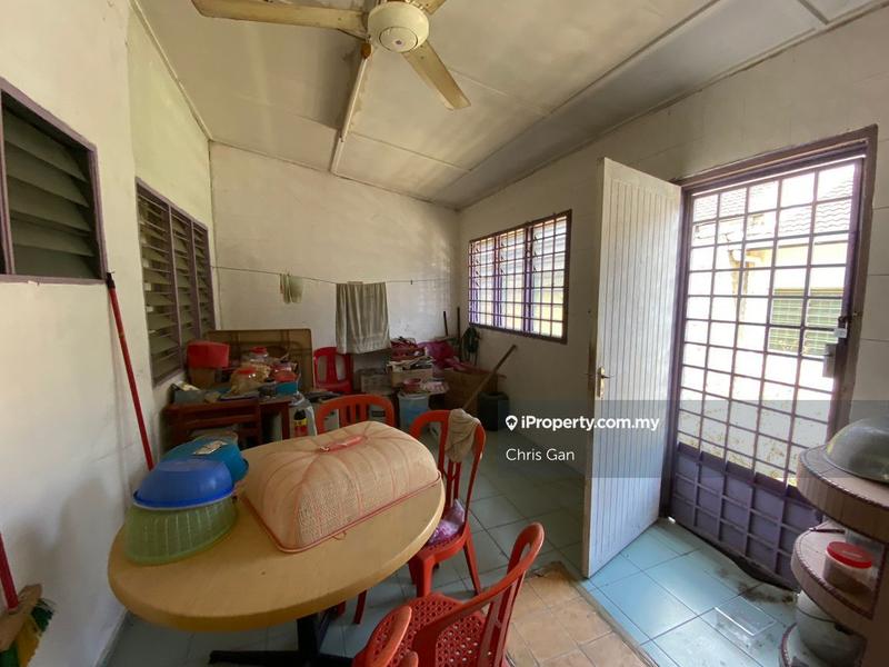 1-storey Terraced House for Rent in Perumahan Rakyat Gambang Makmur, Kuantan by Chris Gan - iProperty.com.my