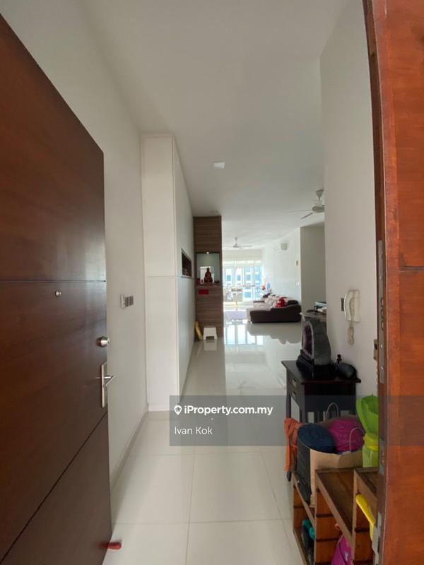 For Sale - Amaya Saujana