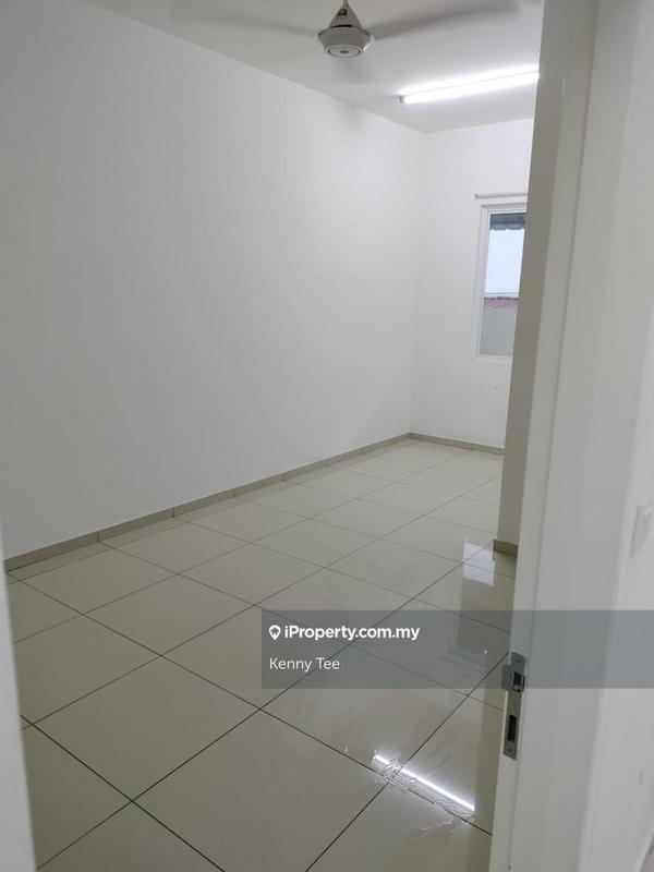 Rumah Teres 2-Tingkat untuk Dijual di Bandar Sri Sendayan, Negeri Sembilan oleh Kenny Tee - iProperty.com.my