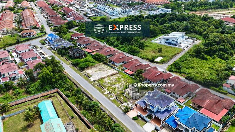 Semi-Detached House for Sale in Luak Bay, Miri by Sam Yong - iProperty.com.my