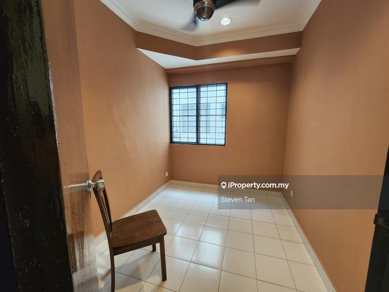 For Sale - La Vista Condominiums