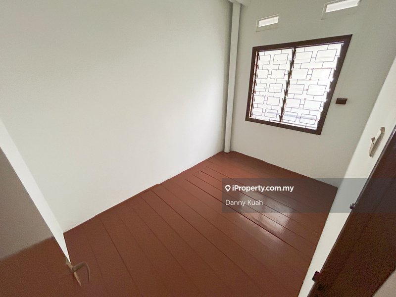 Rumah Teres 2-Tingkat untuk Dijual di Bukit Cina, Melaka City oleh Danny Kuah - iProperty.com.my