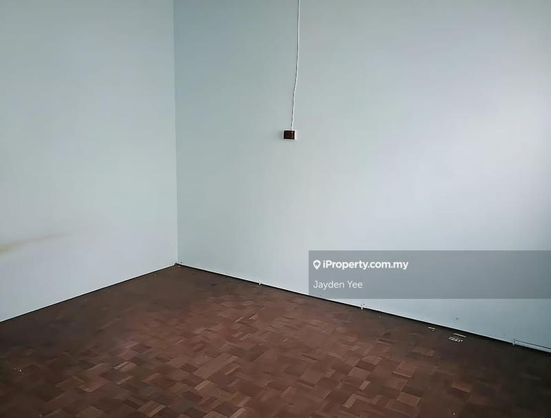 1-storey Terraced House for Sale in Happy Garden, Taman Gembira, OUG, Kuchai Lama, KL, Kuchai Lama by Jayden Yee - iProperty.com.my