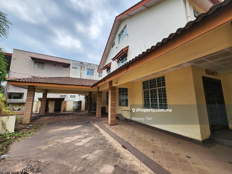 2.5-storey Terraced House for Sale in Bukit Beruang, Bukit Baru by Wesley Tan - iProperty.com.my