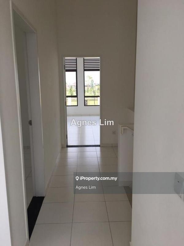 Rumah Berangkai 2 Tingkat untuk Dijual di Eco Grandeur, Puncak Alam oleh Agnes Lim - iProperty.com.my