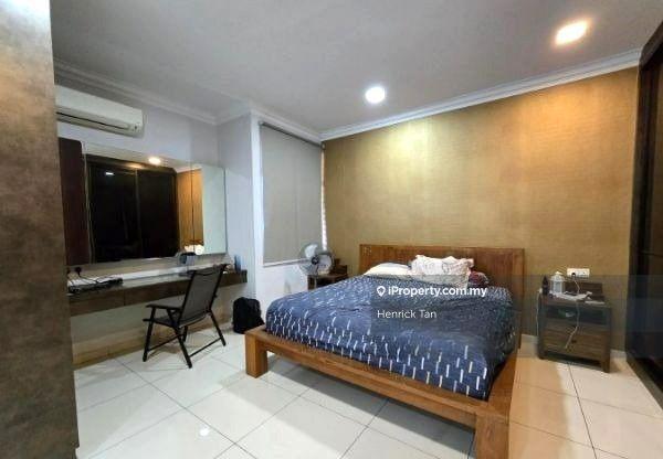Rumah Berangkai 2 Tingkat untuk Dijual di Putra Heights, Subang Jaya oleh Henrick Tan - iProperty.com.my