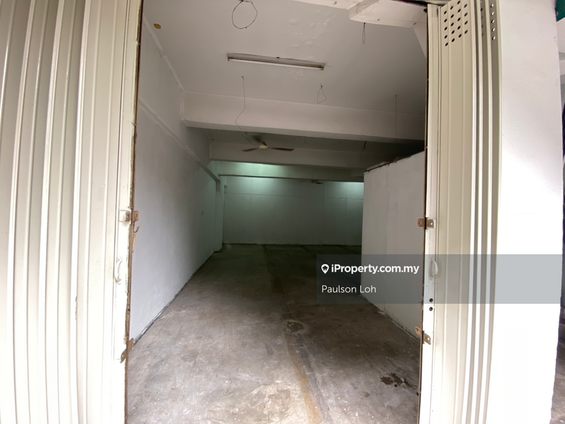 Warehouse for Rent in Seksyen 51, Petaling Jaya by Paulson Loh - iProperty.com.my