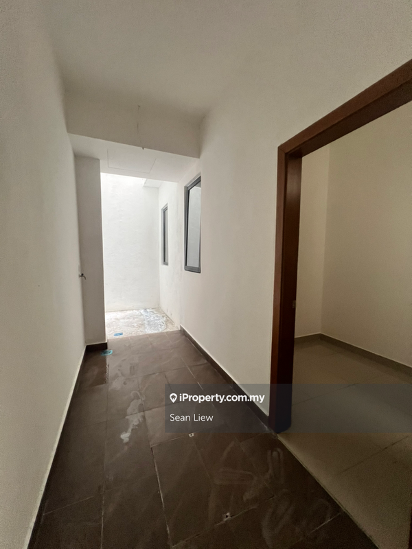 3.5-storey Terraced House for Sale in Empire Residence , Damansara Perdana, Petaling Jaya by Sean Liew - iProperty.com.my