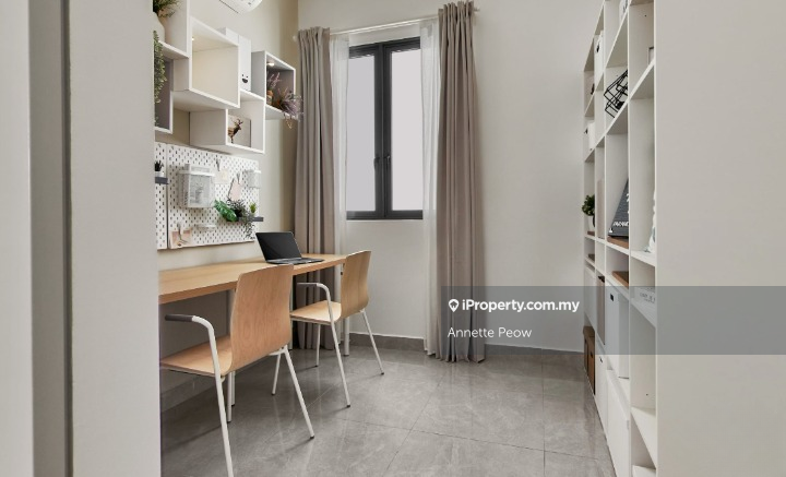 For Sale - Savana @ Utropolis