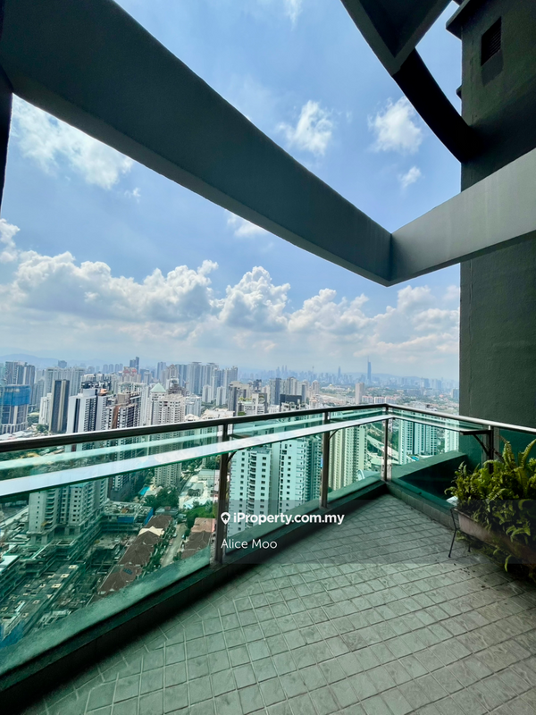 For Sale - Kiaramas Ayuria