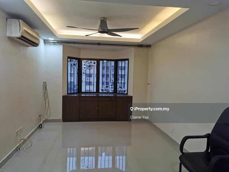 For Sale - Aman Puri Apartment