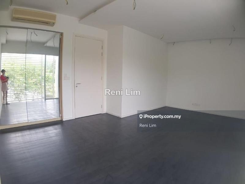 Bungalow House for Sale in Seri Pilmoor,Bayu Utara,Bayu Selatan, Ara Damansara by Reni Lim - iProperty.com.my