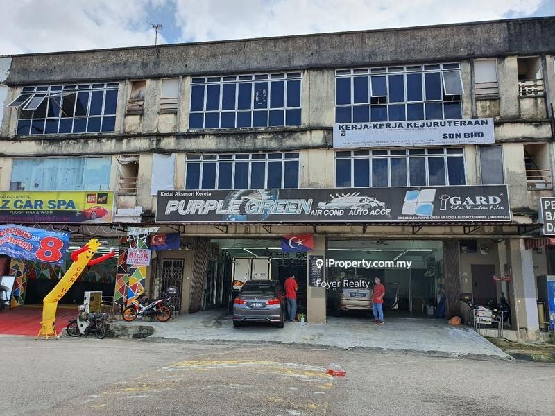 For Sale - Three Storey Shop @ Tmn Bukit Dahlia @ Pasir Gudang