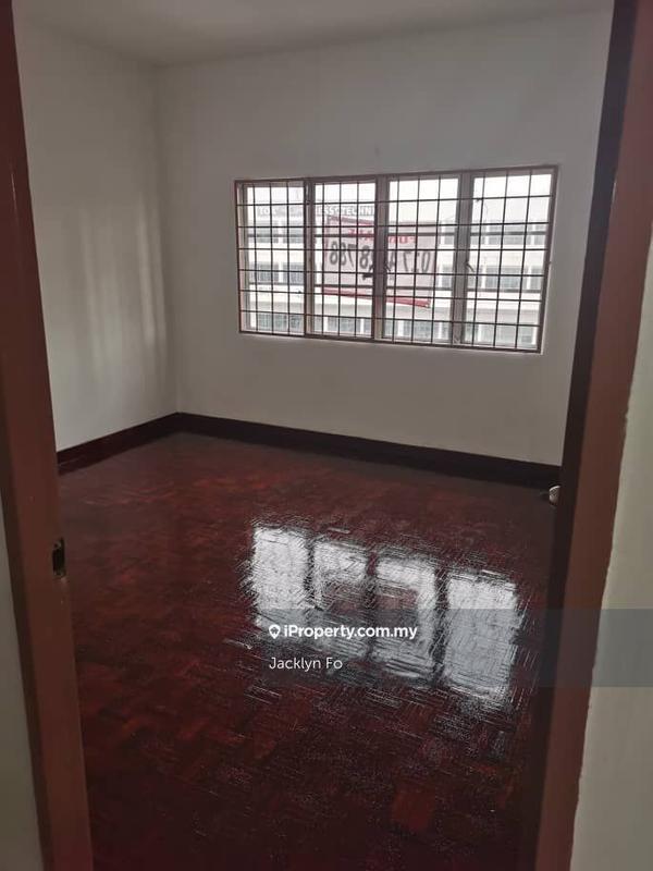 Pangsapuri untuk Dijual di Starville oleh Jacklyn Fo - iProperty.com.my