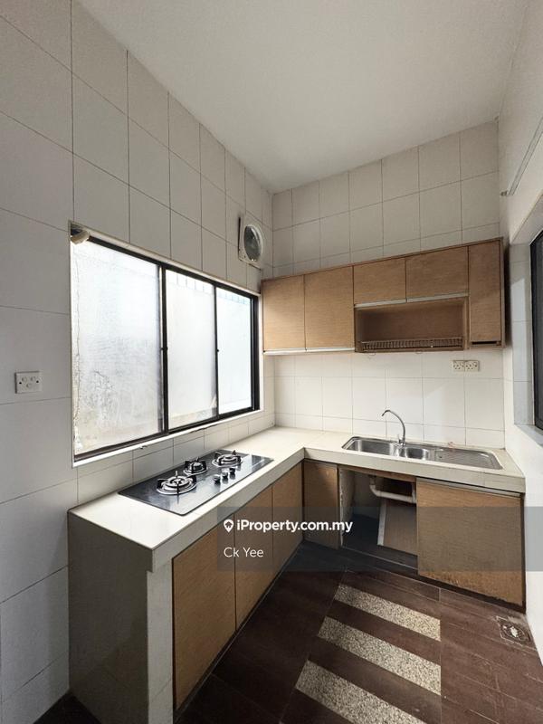 3-storey Terraced House for Sale in Taman Esplanad, Bukit Jalil by Ck Yee - iProperty.com.my