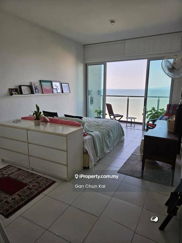 Condominium for Rent in 10 Island Resort by Gan Chun Kai - Bedroom - iProperty.com.my