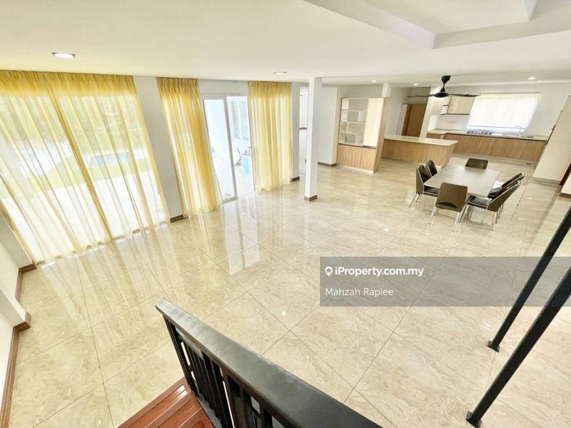 Bungalow House for Sale in Country Heights, Kajang by Mahzah Rapiee - iProperty.com.my