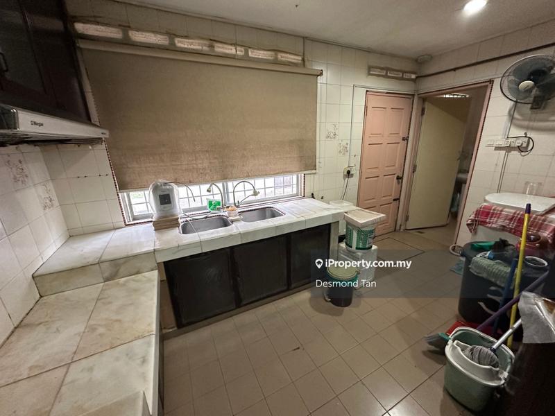 Rumah Berangkai 2 Tingkat untuk Dijual di Seksyen 17, Petaling Jaya oleh Desmond Tan - iProperty.com.my