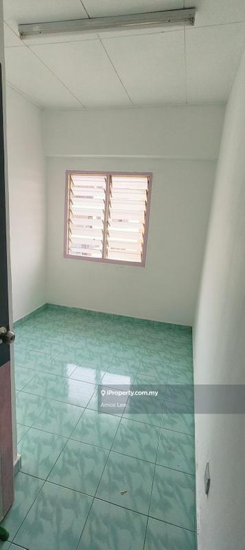 Apartment for Sale in Puncak Desa Apartment by Amos  Lee - iProperty.com.my