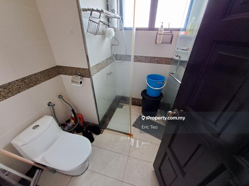 Condominium for Sale in Cameron Towers by Eric Teo - iProperty.com.my