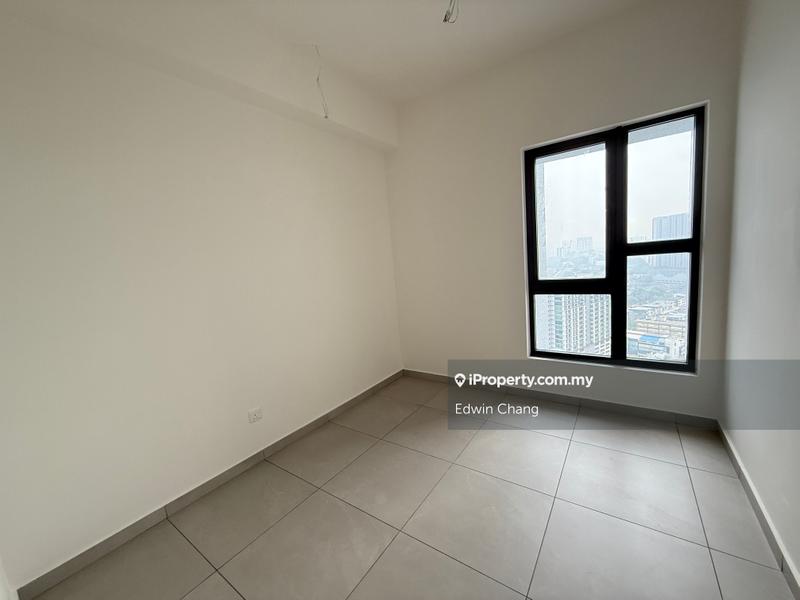 Kediaman Servis untuk Dijual di D'Ivo oleh Edwin Chang - iProperty.com.my