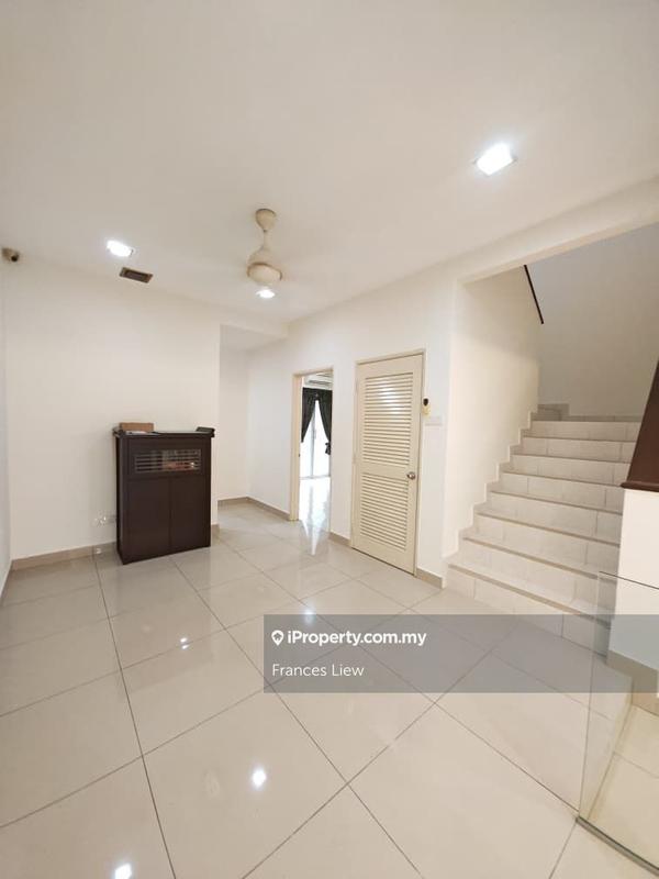 Rumah Berangkai 2 Tingkat untuk Dijual di Taman Universiti Indah, Seri Kembangan oleh Frances Liew - iProperty.com.my