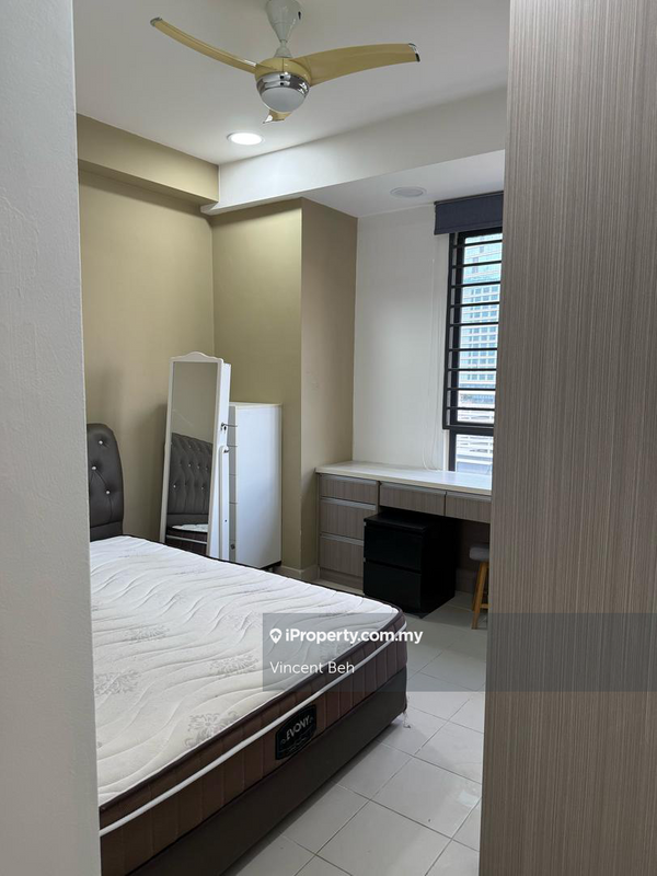 Kondominium untuk Disewa di Residence 8 oleh Vincent Beh - iProperty.com.my