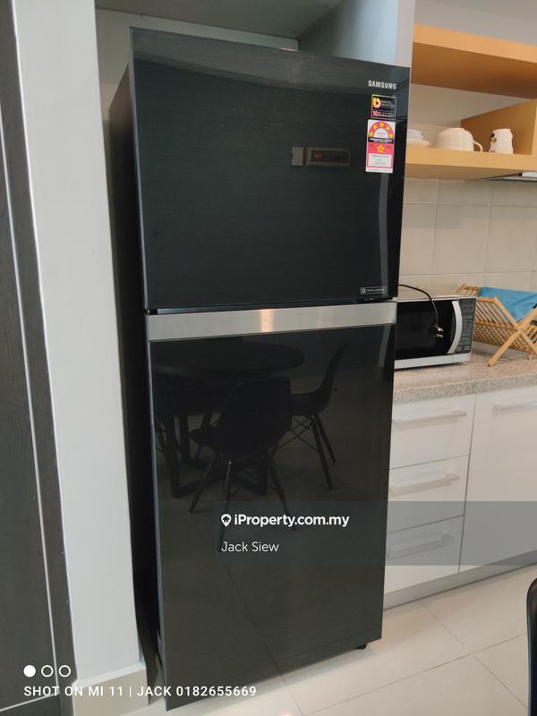 For Sale - Shaftsbury Residence