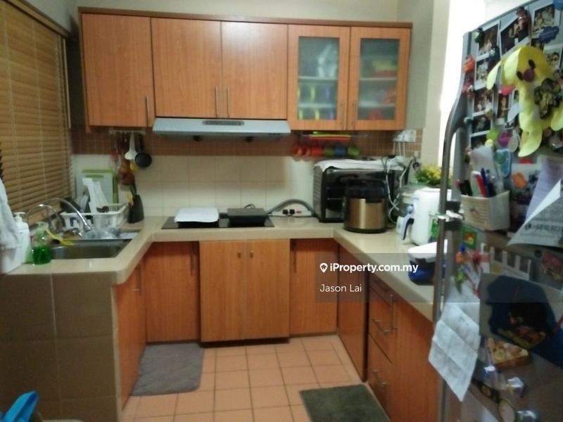 For Sale - Perdana Exclusive