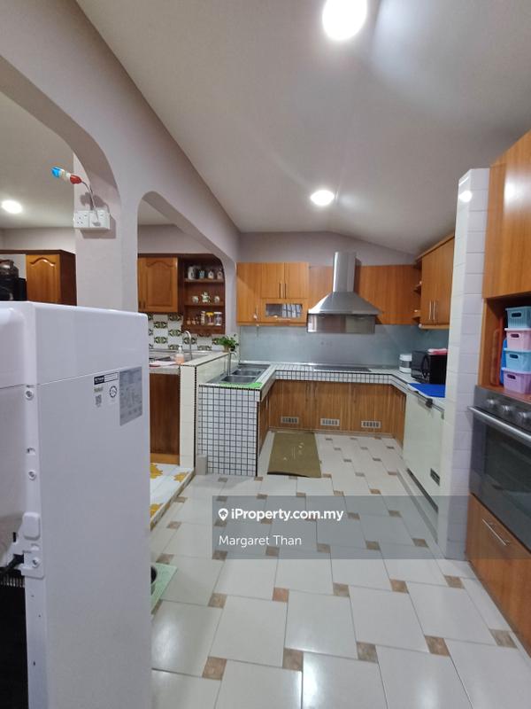 Rumah Berkembar untuk Dijual di Kelana Jaya, Petaling Jaya oleh Margaret Than - iProperty.com.my