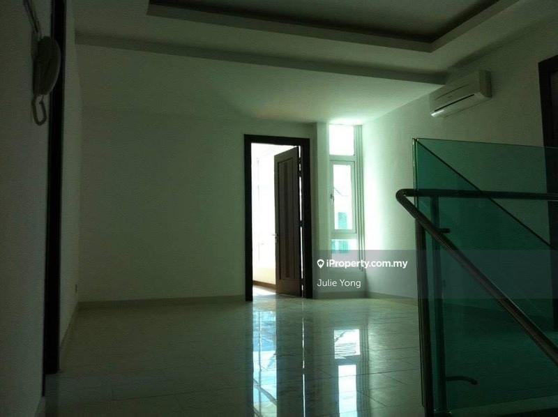 Rumah Berkembar untuk Disewa di Laman Damaisari @ Mont Kiara, Mont Kiara oleh Julie Yong - iProperty.com.my