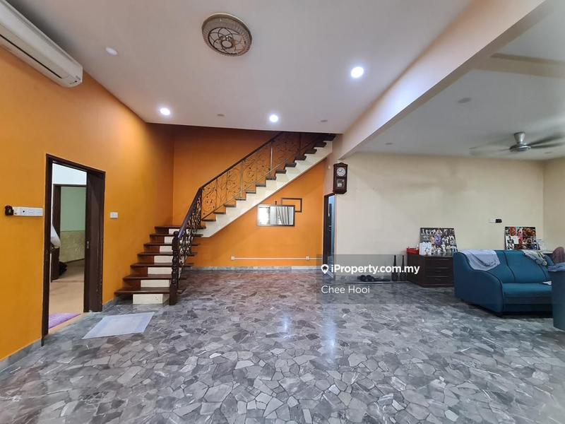 Bungalow House for Sale in Pulau Tikus, George Town by Chee Hooi - iProperty.com.my