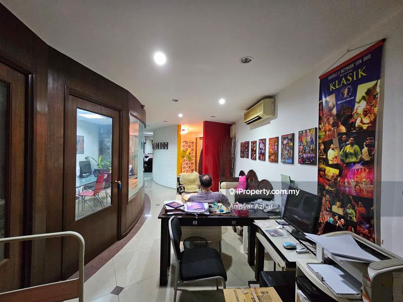 Shop-Office for Sale in Petaling Jaya, Petaling Jaya by Amsyar Azhar - iProperty.com.my