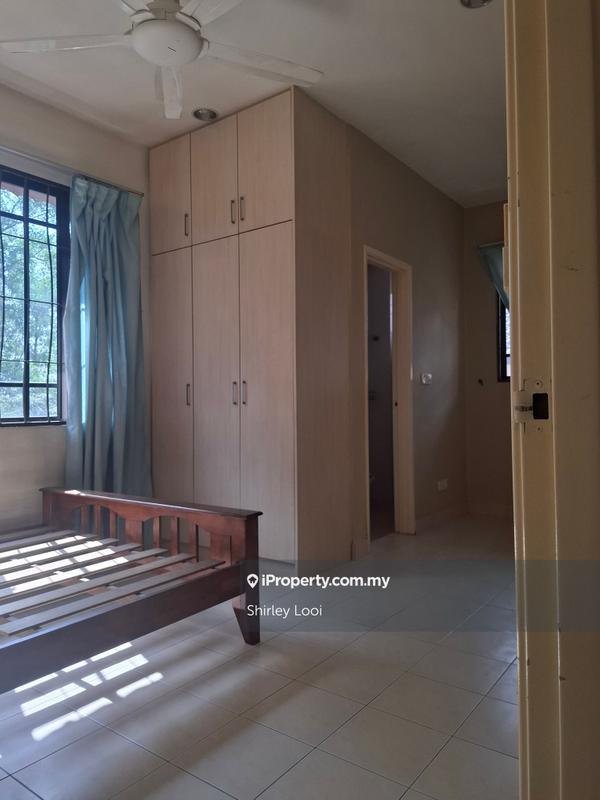 Rumah Teres untuk Dijual di Bukit Jelutong, Shah Alam oleh Shirley Looi - iProperty.com.my