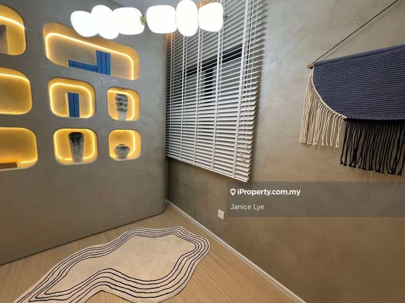 Kediaman Servis untuk Dijual di M Azura oleh Janice Lye - iProperty.com.my