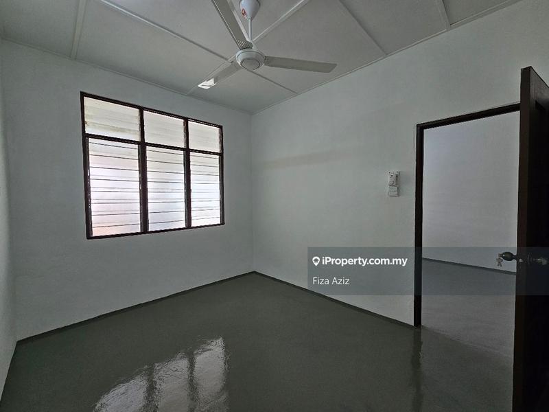 Rumah Berangkai 1 Tingkat untuk Dijual di Taman Jasa Utama, Selayang oleh Fiza Aziz - iProperty.com.my