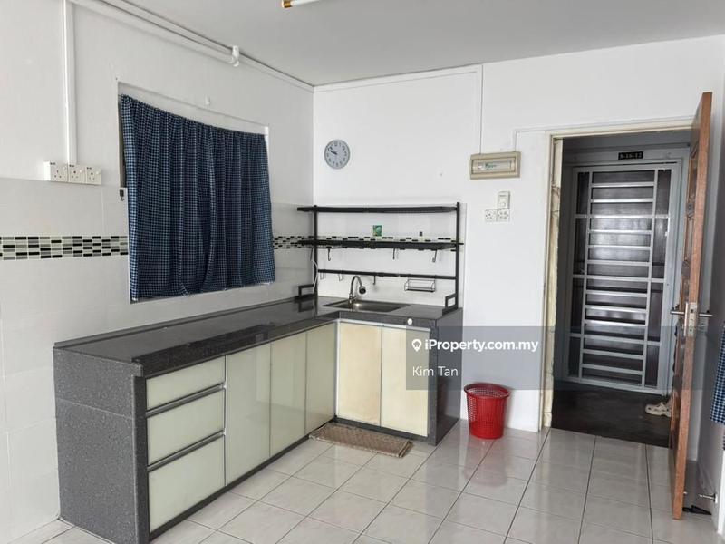 For Rent - Halaman Kenanga