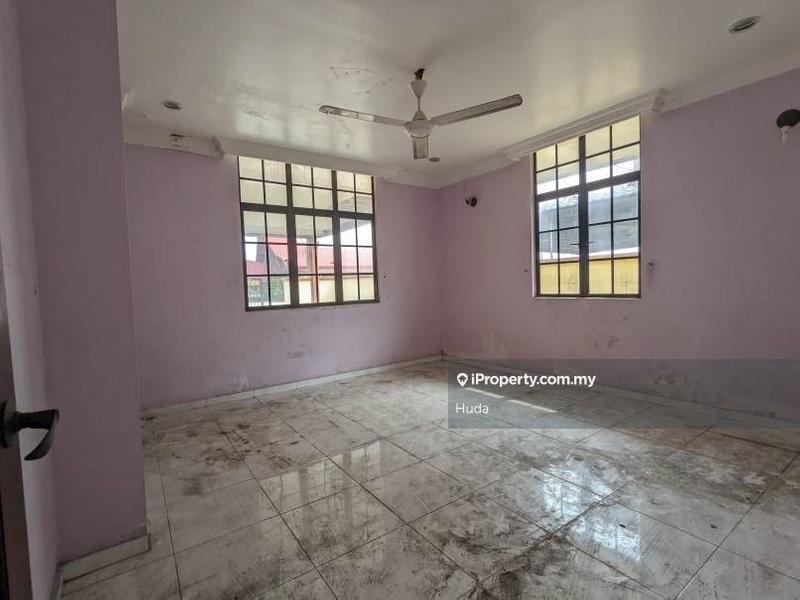 Bungalow House for Sale in Taman Seaview, Port Dickson by Huda - iProperty.com.my