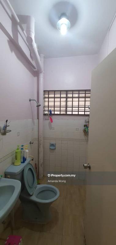 Pangsapuri untuk Dijual di Pangsapuri Waja oleh Amanda Wong - iProperty.com.my