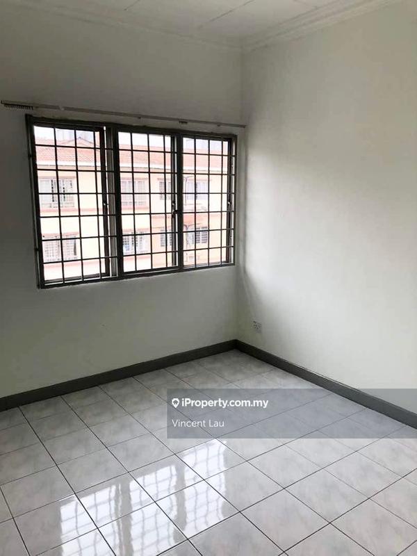 Pangsapuri untuk Dijual di SD Tiara Apartment oleh Vincent Lau - iProperty.com.my