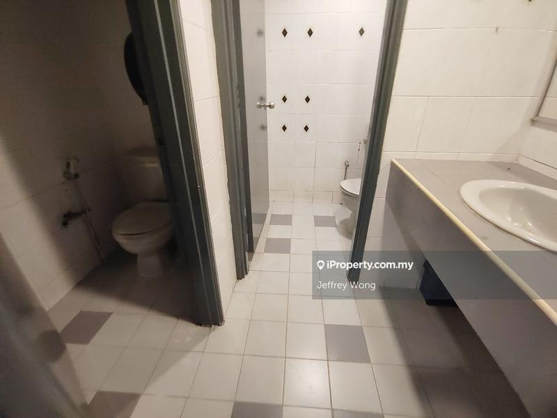 Office for Sale in Seksyen 16, Petaling Jaya by Jeffrey Wong - iProperty.com.my