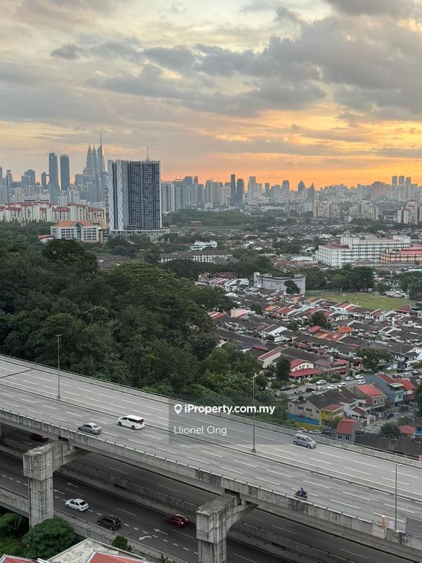 For Sale - Desa Putra