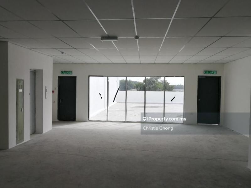 Semi-D Komersial untuk Dijual di Kawasan Perindustrian Nilai 7, Nilai oleh Christie Chong - iProperty.com.my
