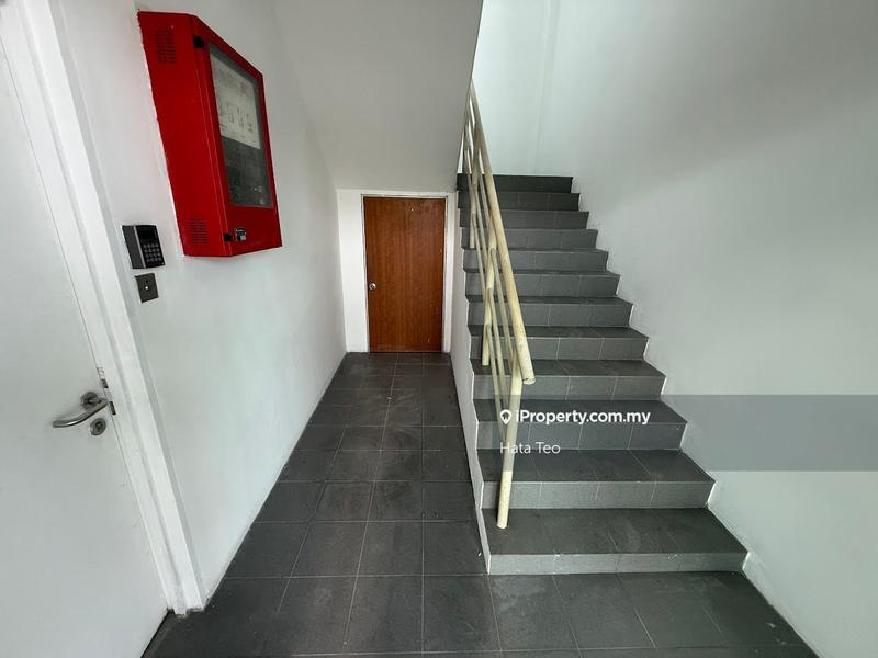Kilang untuk Dijual di U8, Bukit Jelutong Industrial Park, Shah Alam oleh Hata Teo - iProperty.com.my
