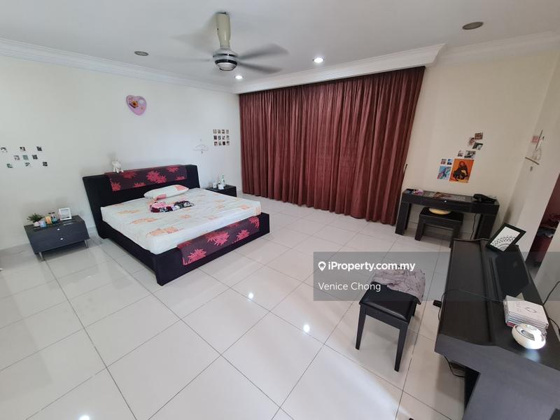 Bungalow House untuk Dijual di Bukit Gita Bayu, Seri Kembangan oleh Venice Chong - iProperty.com.my
