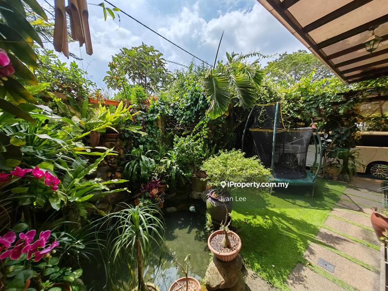 Rumah Berkembar untuk Dijual di Kelana Jaya, Petaling Jaya oleh Ivan Lee - iProperty.com.my